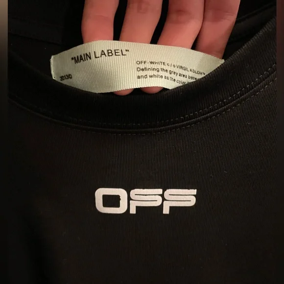 Off White “CABIN BAGGAGE” tee